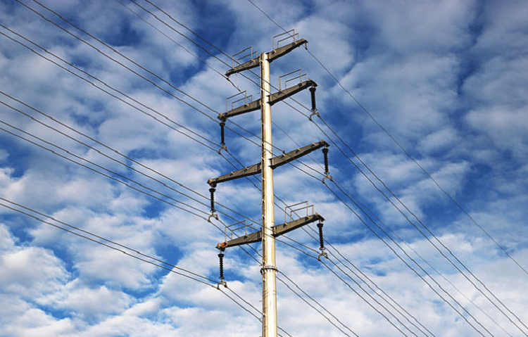 What is the difference between low voltage cables and high voltage cables?