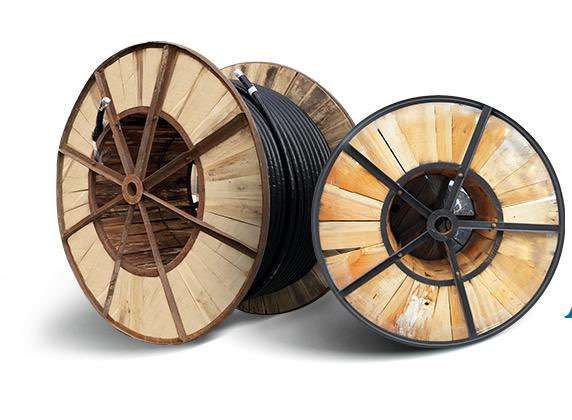 How is wood plate important for medium or low voltage power cable manufacturer?